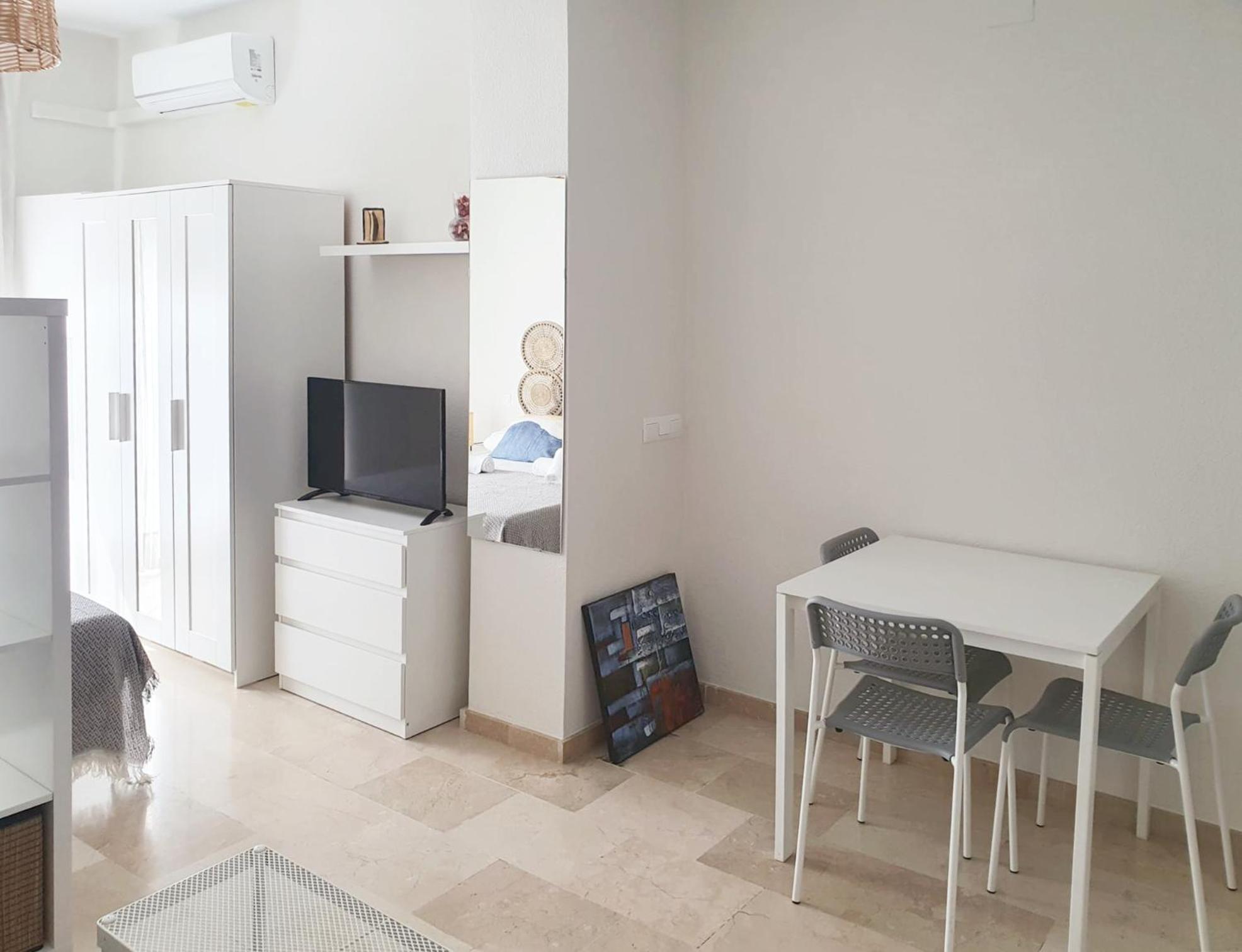 Sol Y Arte Suites Malaga Centro المظهر الخارجي الصورة